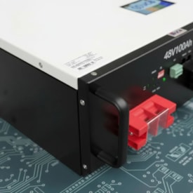 Segunda imagem do produto Bateria Solar de Lítio 100ah 5kw 48v com Display Unipower Uplfp48inwall