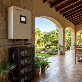 Segunda imagem do produto Inversor Híbrido 6kW 220V Monofásico 2MPPT Luxpower SNA600-PRO